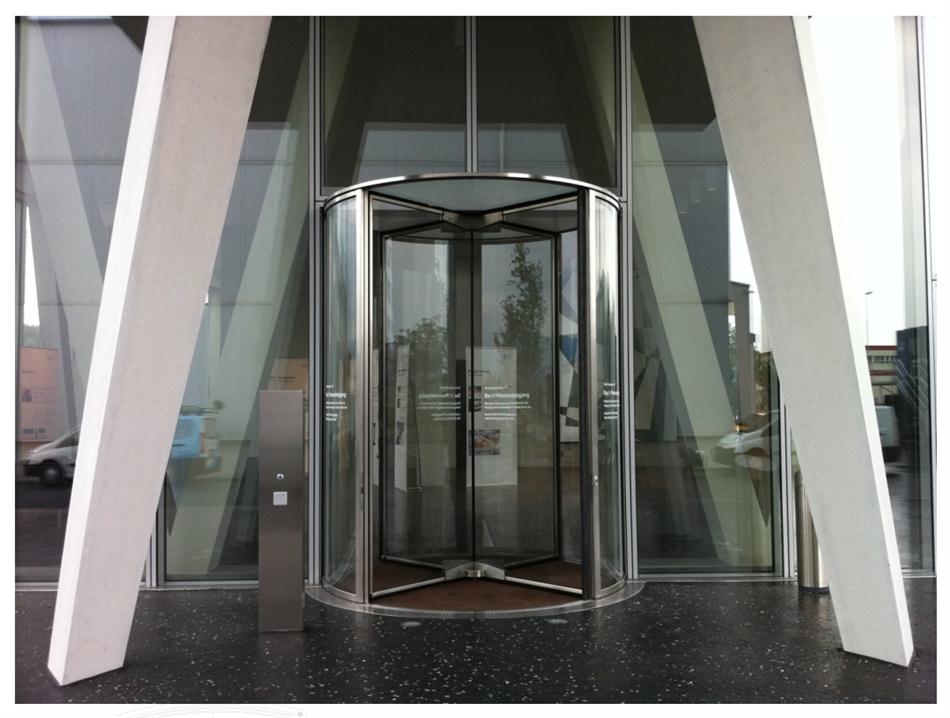 “水晶旋轉(zhuǎn)門”讓建筑、裝飾設(shè)計師更加自如！(圖2)