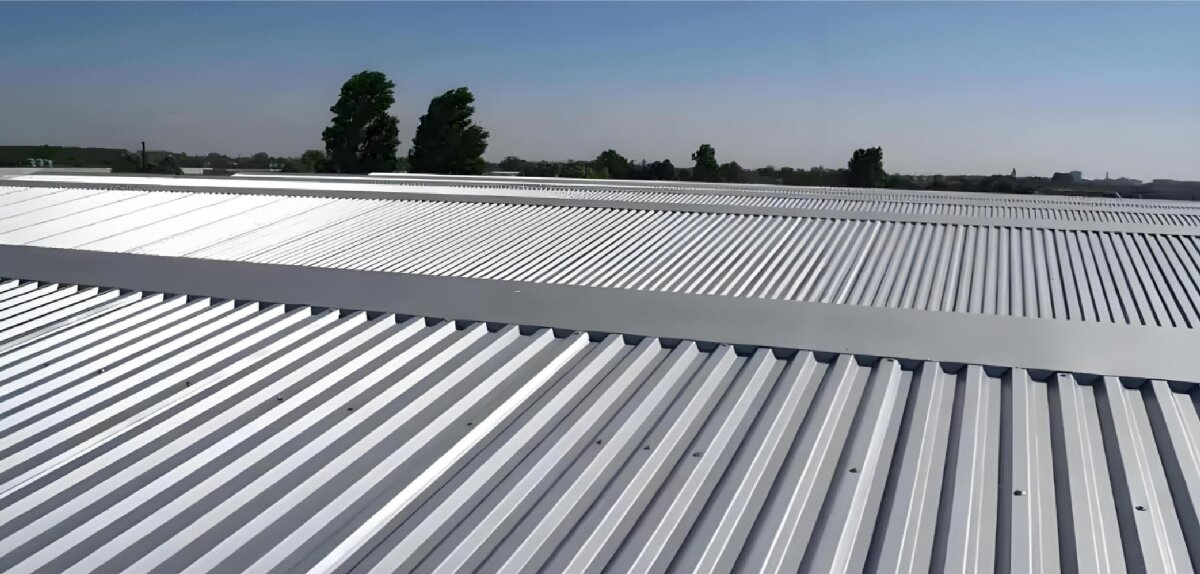 鋼結(jié)構(gòu)車間褪色、銹蝕、滲漏等修繕三種方法！(圖10)